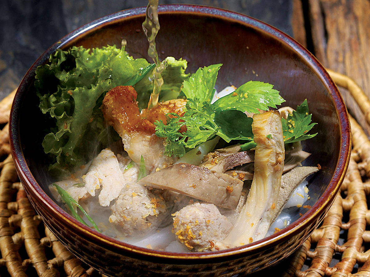 ก๋วยจั๊บน้ำใสGuay Jap Nam Sai