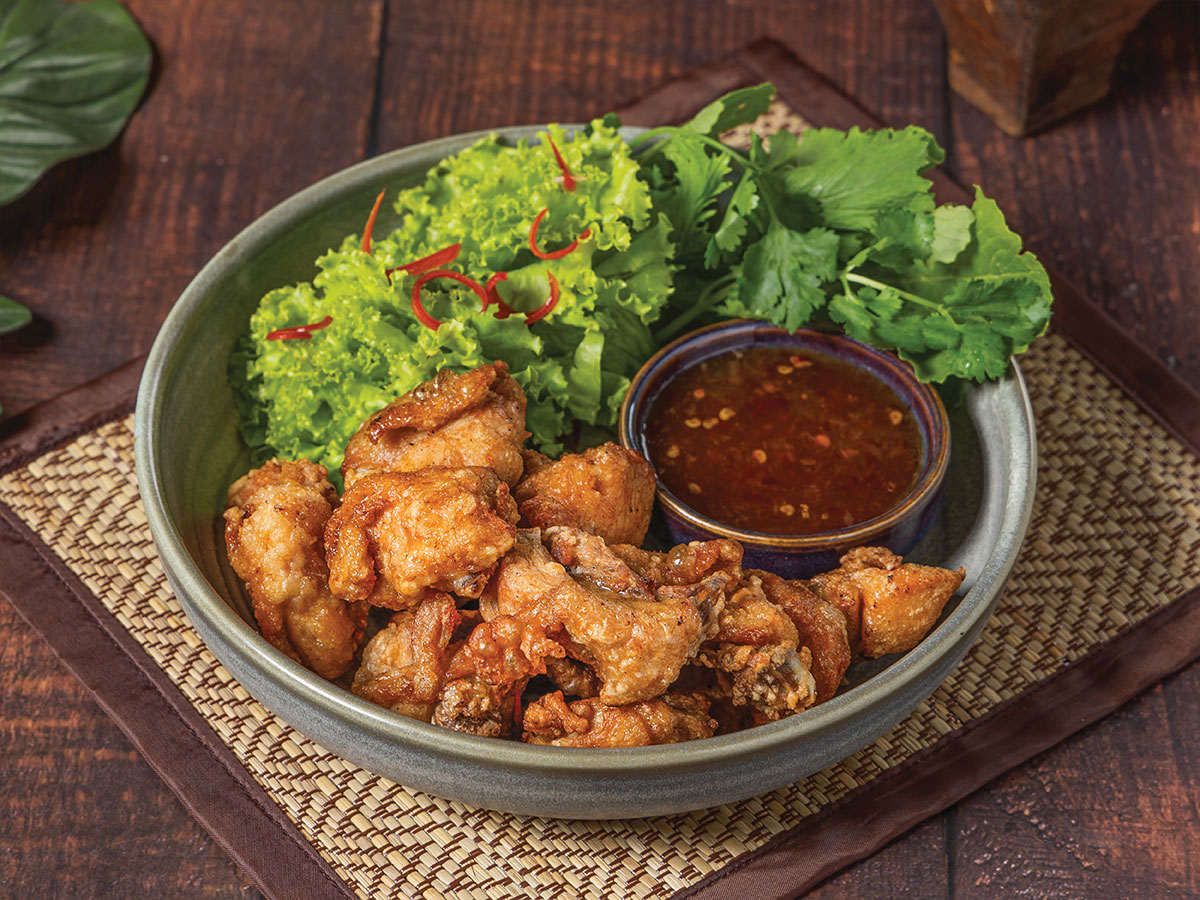 ไก่ทอดเกลือDeep-fried Salted Chicken