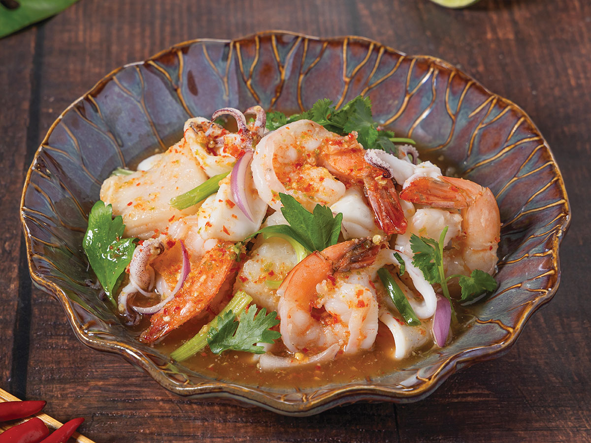ยำทะเลSpicy Assorted Seafood Salad