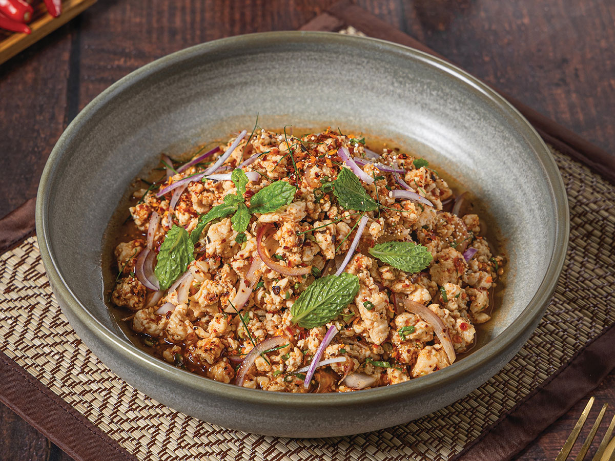 ลาบไก่Spicy Minced Chicken Salad